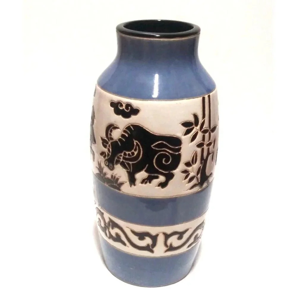 Vintage Ceramic Vase Asian Design Water Buffalo/Buckets Blue/White 11.5